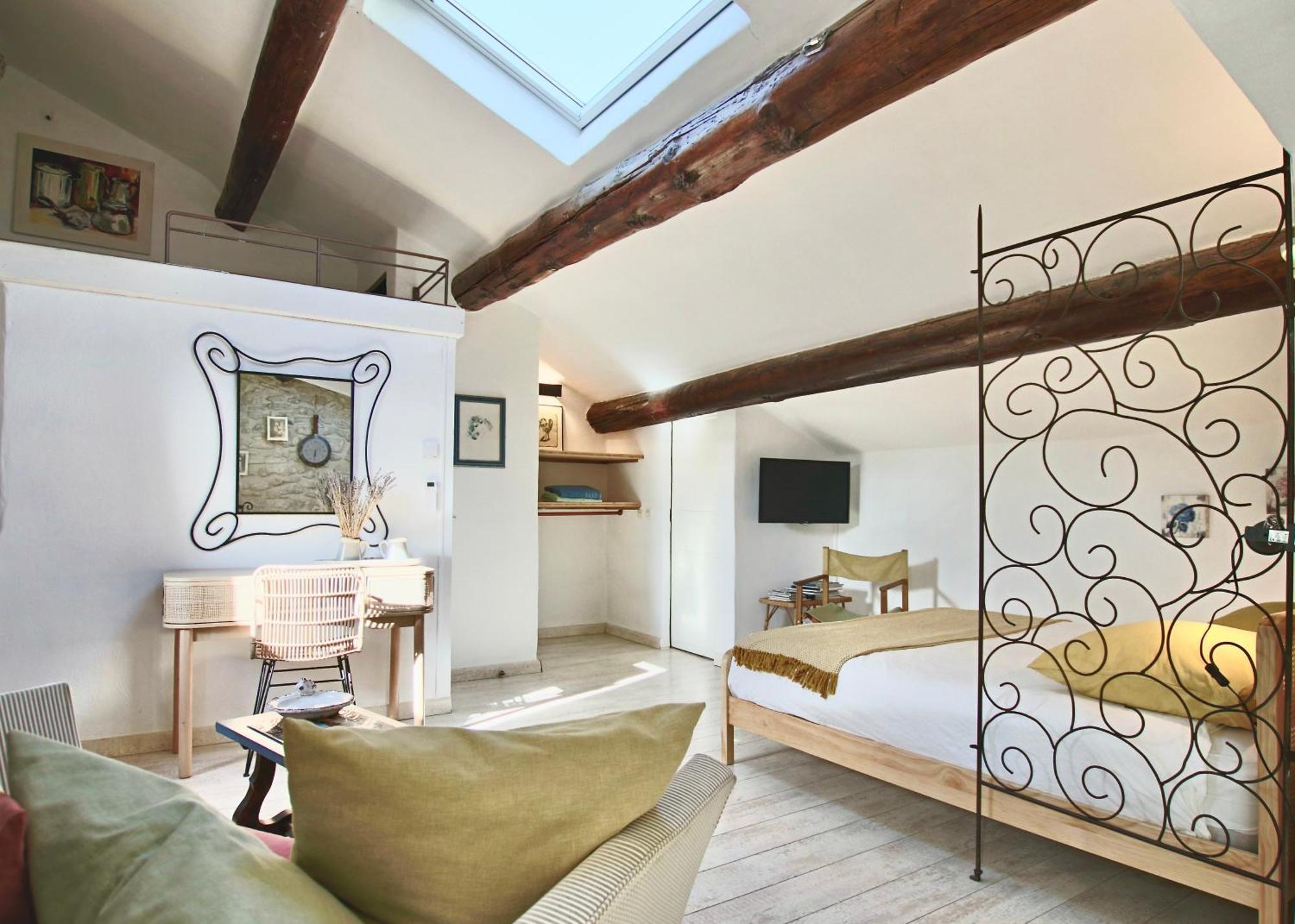 Studio St Remy Historic Center/Air-Com Сен-Реми-де-Прованс Экстерьер фото