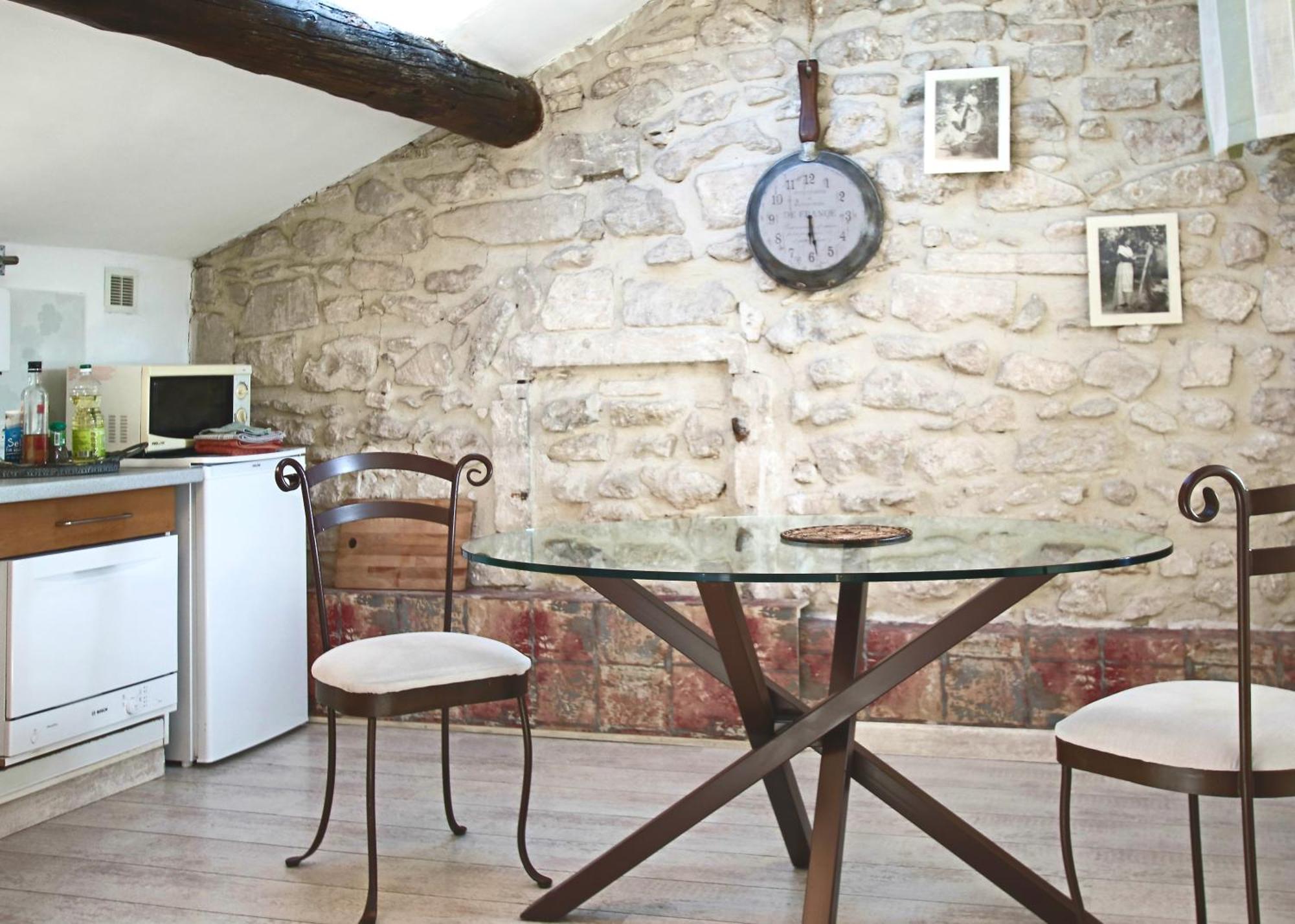 Studio St Remy Historic Center/Air-Com Сен-Реми-де-Прованс Экстерьер фото